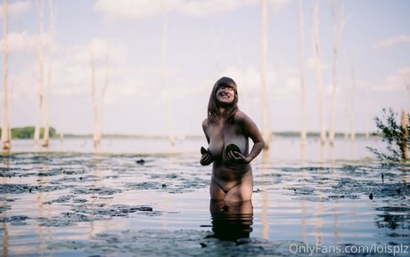 nude asian onlyfans adult photo