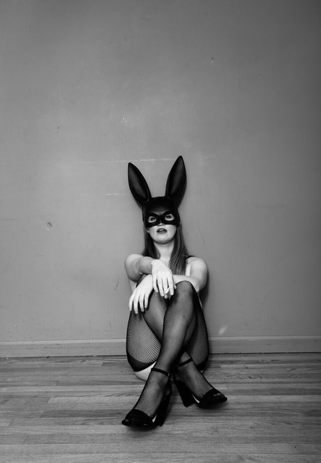 old lady onlyfans free naked pic