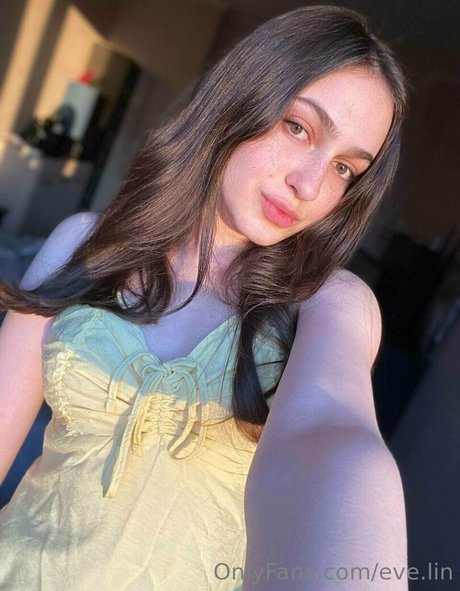 eve lin beautiful model pictures