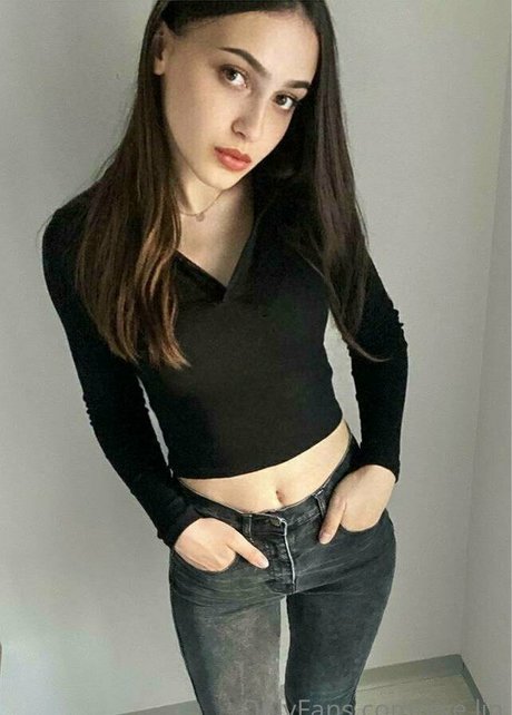 eve lin hot actress pictures