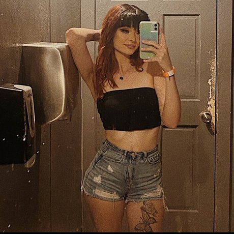 goth threesome onlyfans beautiful naked pics