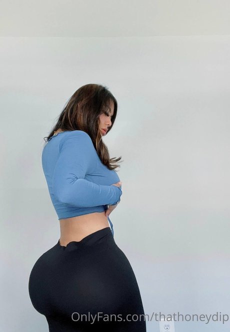 That Honey Dip high quality model photo