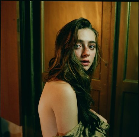 Ghostcrybaby art actress picture