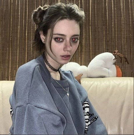 Ghostcrybaby model nude img