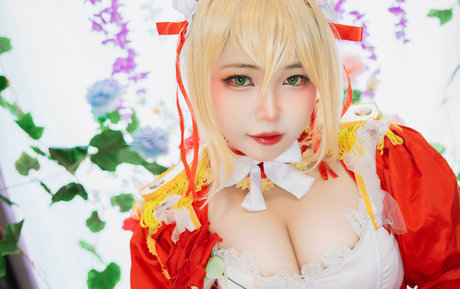 Yurihime pornographic model picture