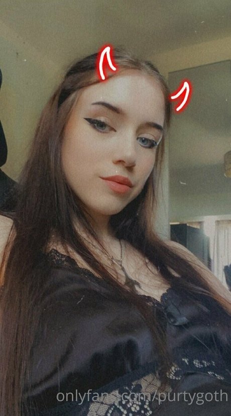 Purtygoth pornstar erotic image