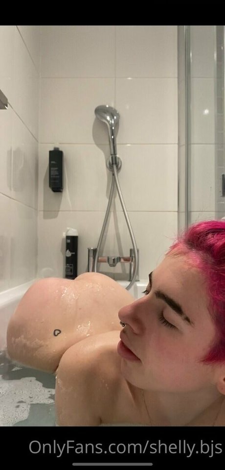 Shelly BJs hot model images