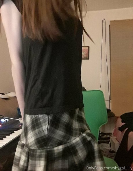 fingering pussy onlyfans beautiful pics