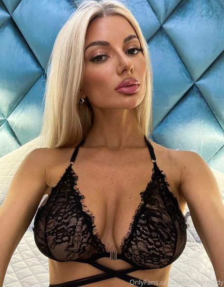 calif0rniumlady hd actress pics