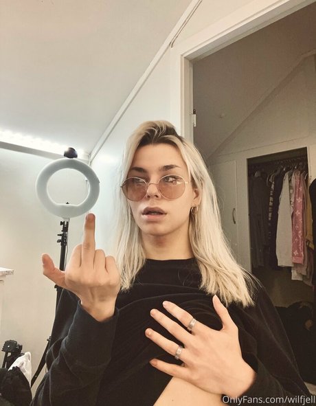 wilfjell model pretty archive