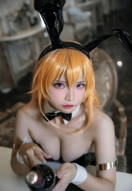 Yimiaojun Nya star sexy picture