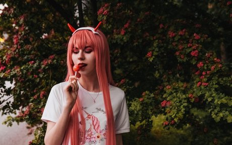 cumshot pov onlyfans pretty pic