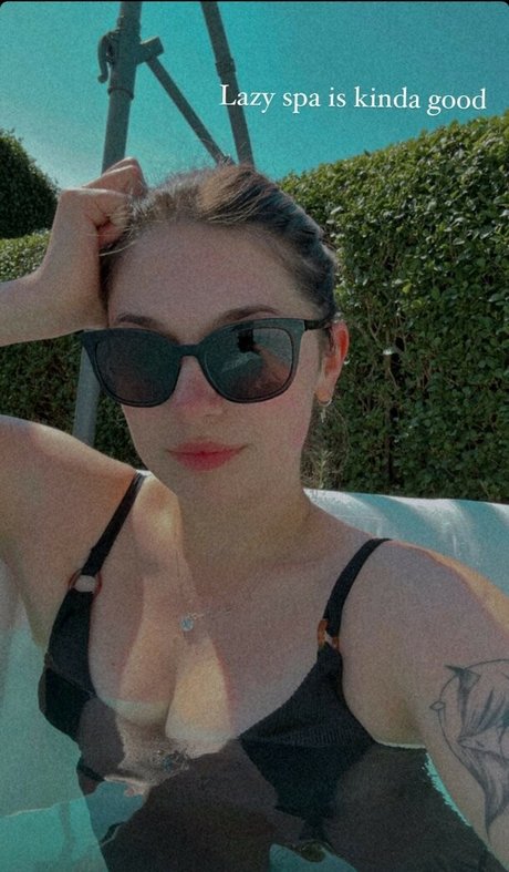 tanned onlyfans naked photos