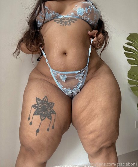 famous ladyboy onlyfans sexy archive