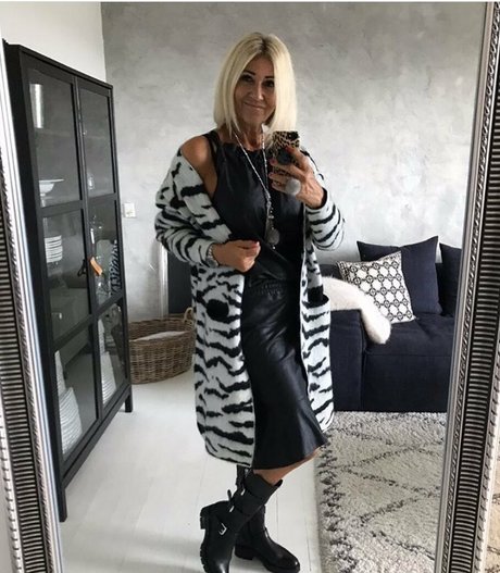 red hair onlyfans nice image