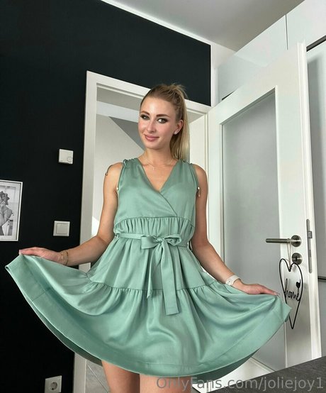 joliexxx1 pretty pornstar galleries