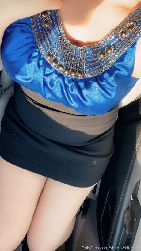 young onlyfans sexy naked picture