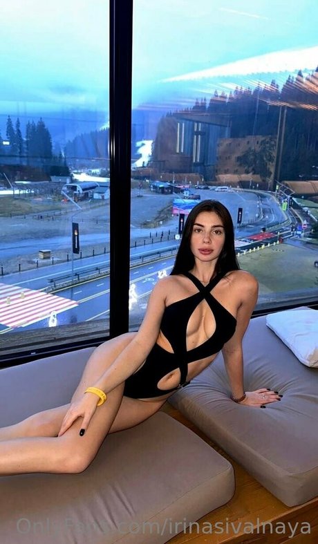 irinasivalnaya model hot picture