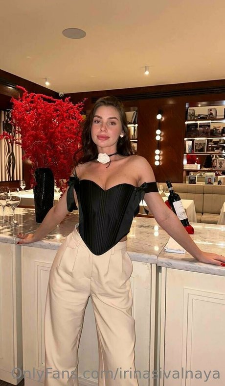 milf strip onlyfans pornographic photo