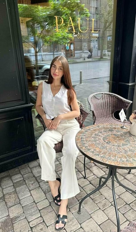 irinasivalnaya hot pornstar gallery