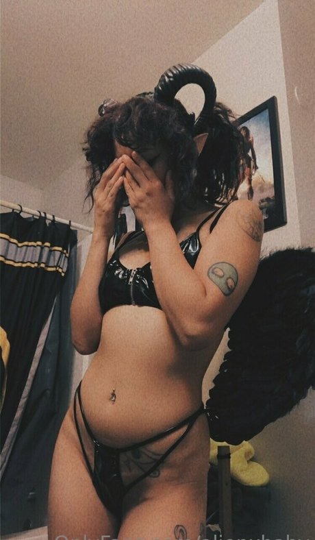 milf strip onlyfans beautiful xxx archive