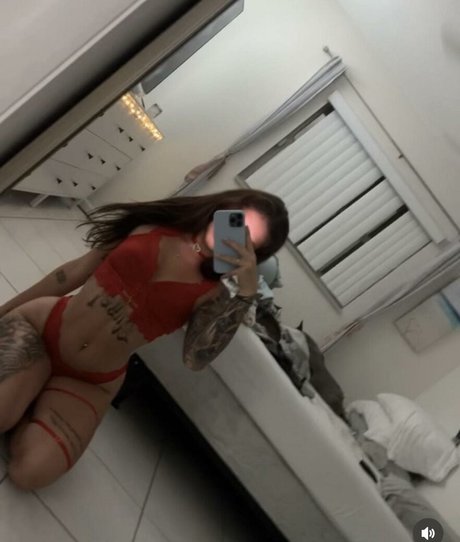 Chalina I pornstar nude images