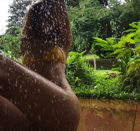 xulanichristine sexy model galleries