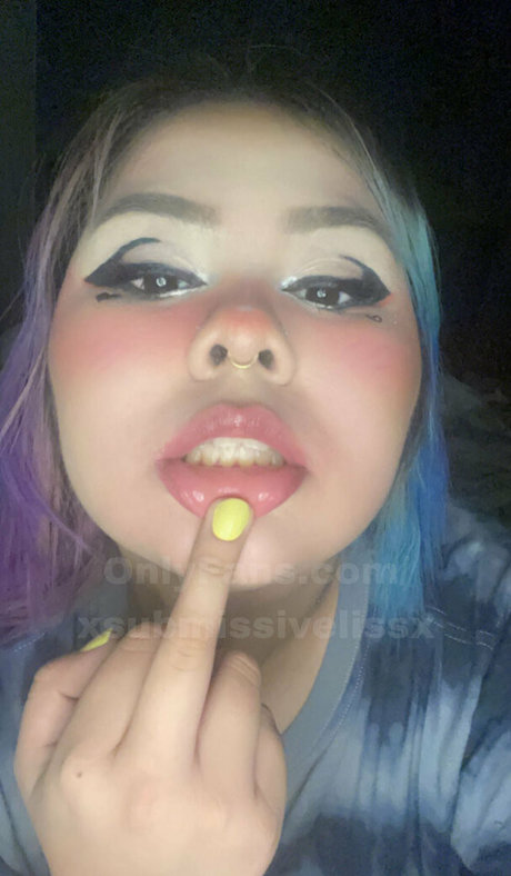 xsubmissivelissx model sex archive