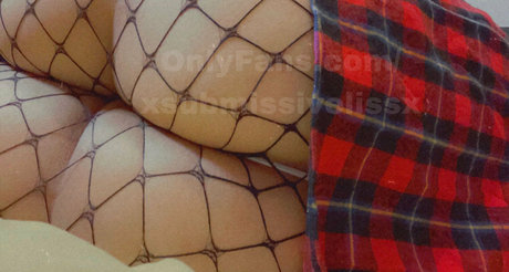 xsubmissivelissx beautiful model pics