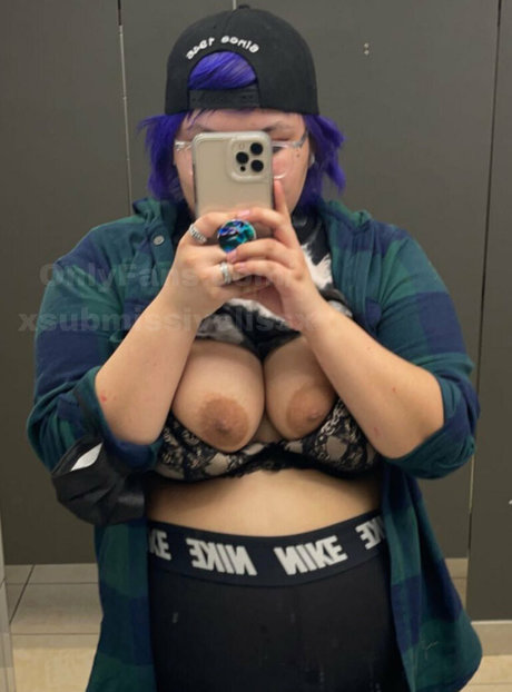 xsubmissivelissx star hot pictures