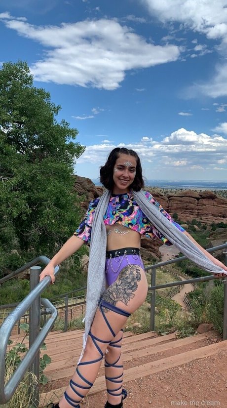 rhyrhyie beautiful pornstar picture