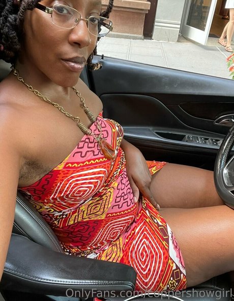 coppershowgirl adult star picture