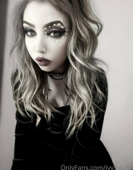 ivy ba by model nude galleries