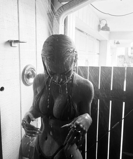 emmanorton nudes model pic