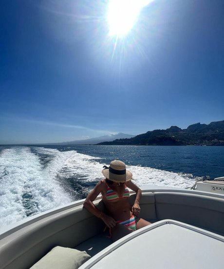 Sthefany Brito best pornstar photo