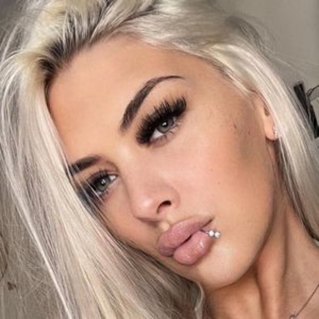 Deminecka pornstar erotic pictures