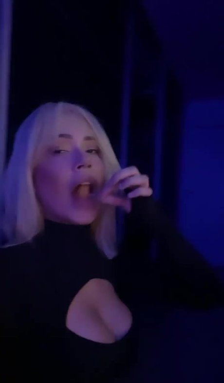 Lara Silva sex model img