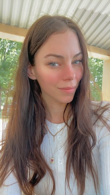 bellapetitewifey pornstar sex images