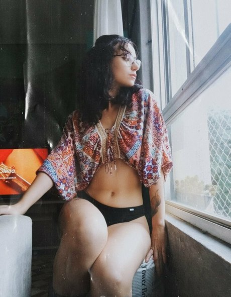 curvy kitty onlyfans erotic pics