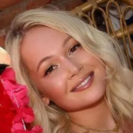 Kelli Berglund free actress pics