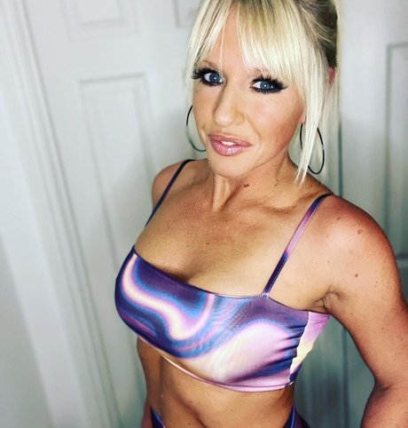 blonde muscle onlyfans hot porn archive