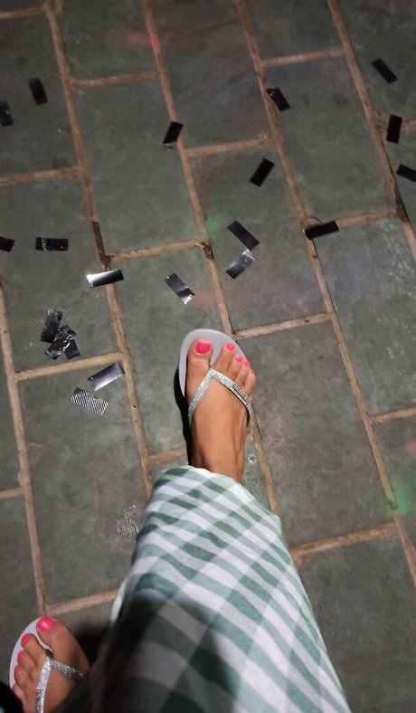 littleamorafr33 model erotic photo