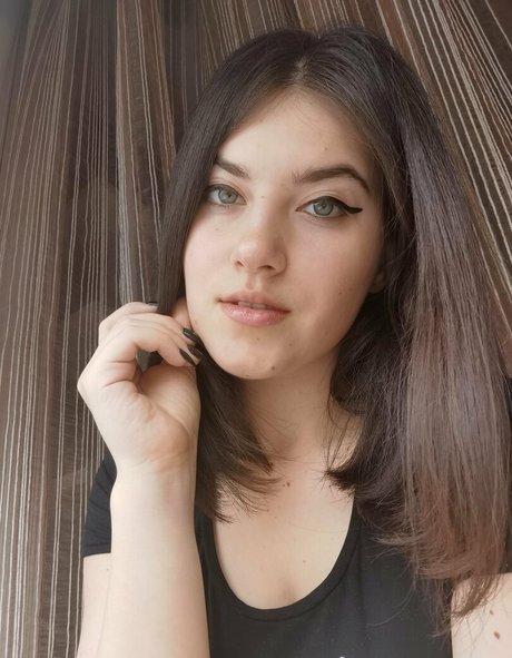 viaritel top pornstar pictures