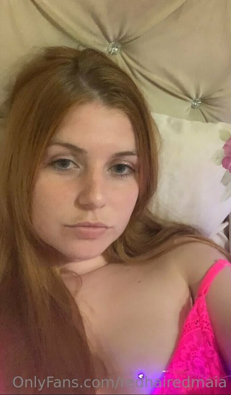 redhairedmaia pornstar beautiful pic