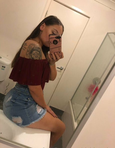 Siobhanuncensored model hot gallery