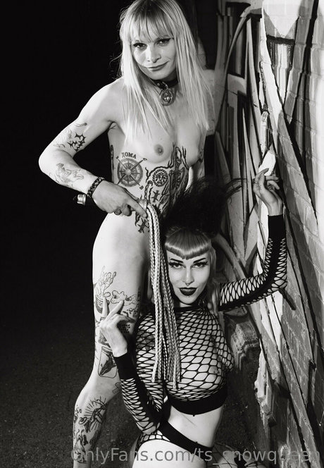 ts snowqueen pornstar nudes images