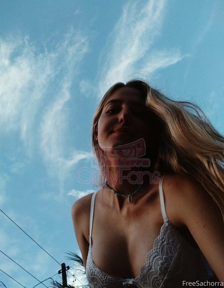 freesachorra erotic actress images