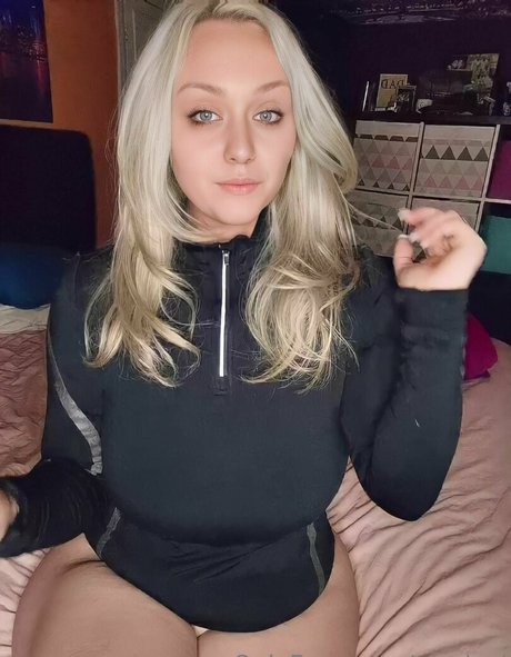 ewalexi xxx actress pics