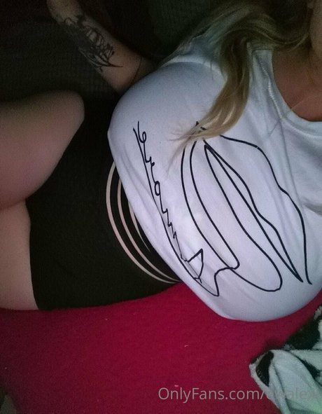 ewalexi beautiful model archive