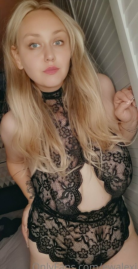 ewalexi adult actress photos